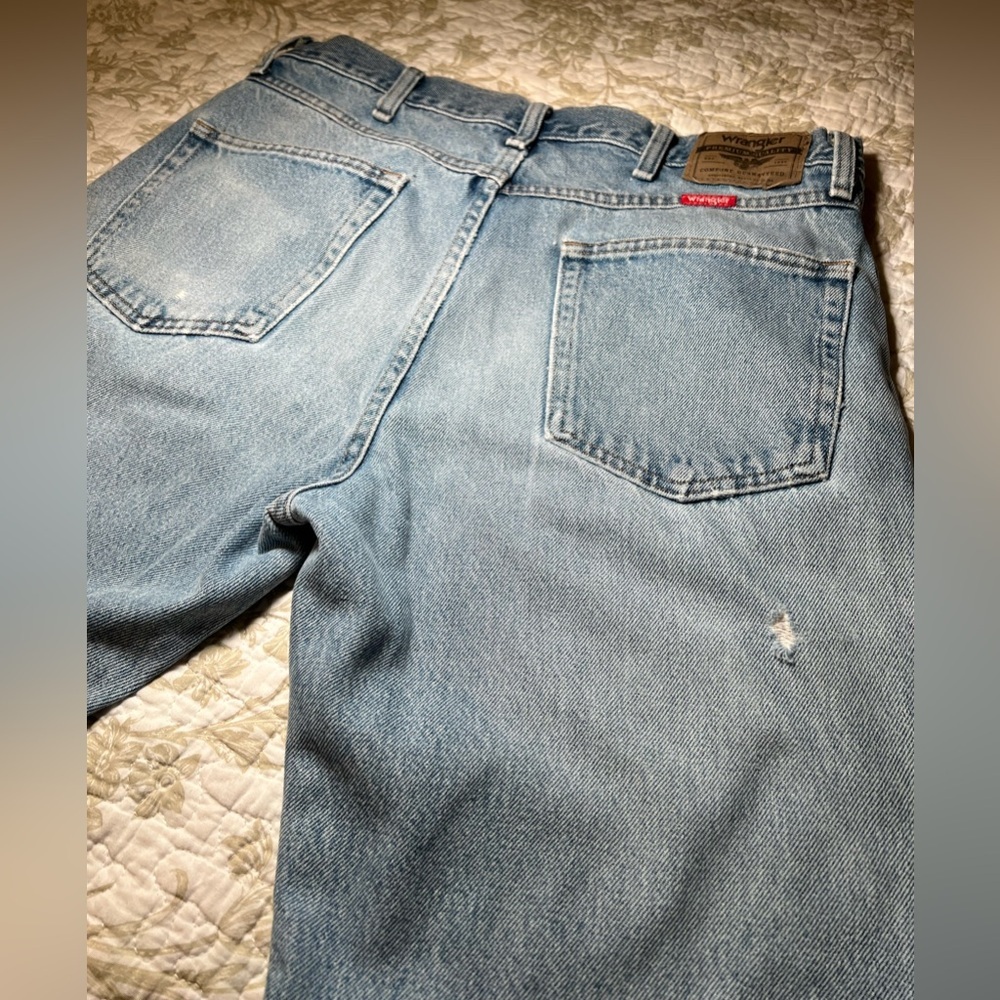 Vintage 90s Wrangler Regular Fit Straight Leg Distressed Jeans Denim size 12 - Picture 12 of 14
